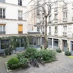 Charming T2 Facing The Seine
