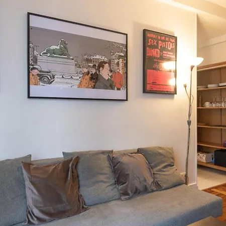 Charming T2 Facing The Seine Apartment *